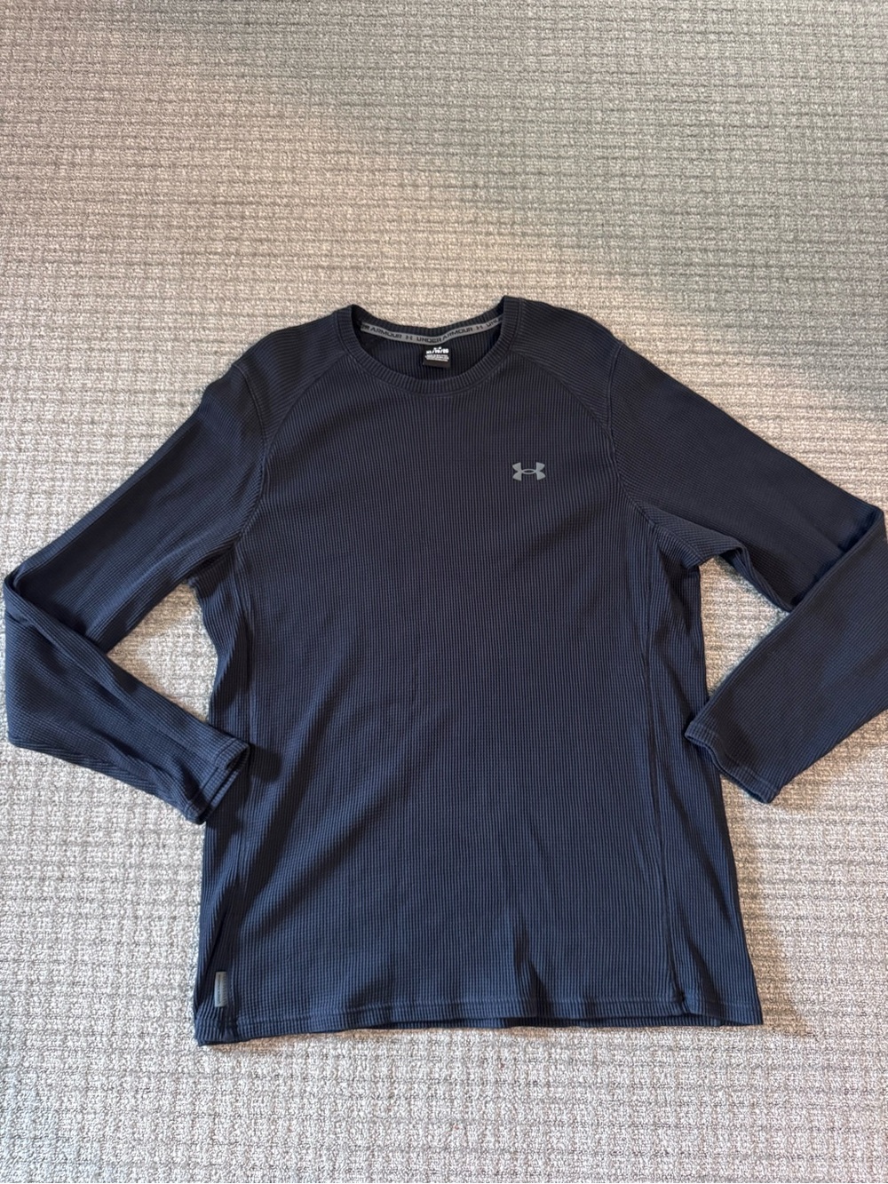 Under Armour Men’s Long Sleeve Performance Shirt